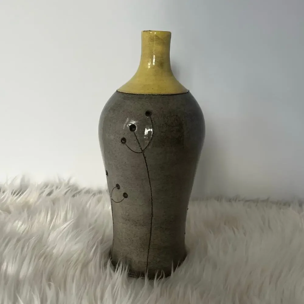Diana Fayt Synergy Designs signed artisan pottery vase made in Hungary